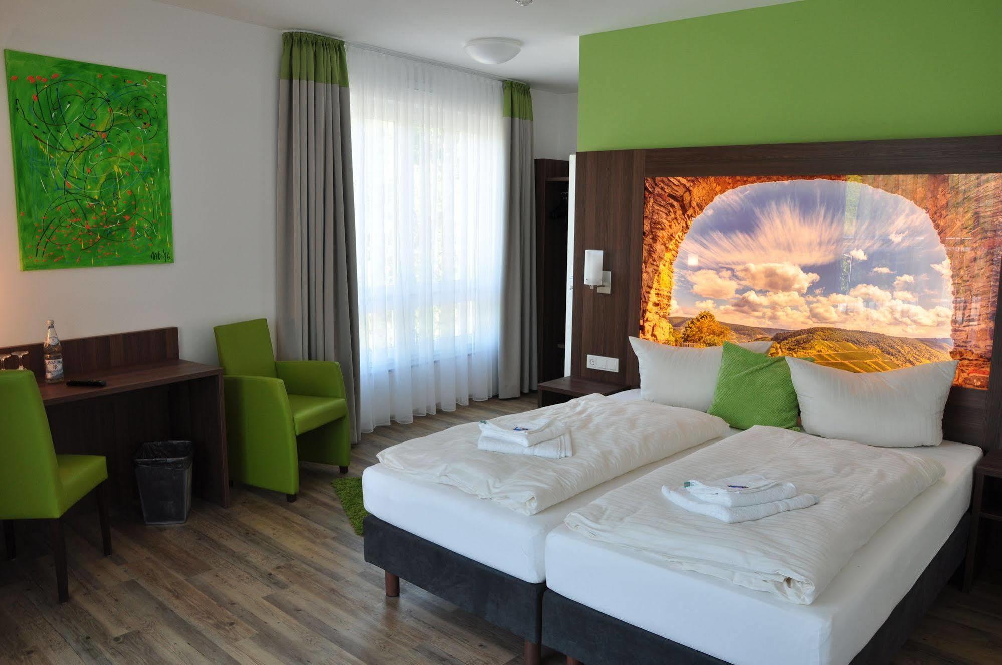 Schroeders Wein-Style-Hotel Trier Bagian luar foto